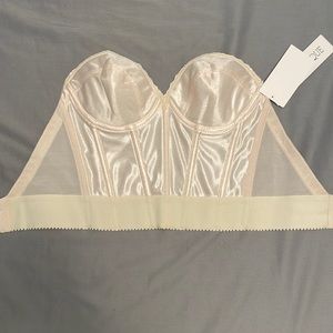 NWT Dominique Low-back strapless bra